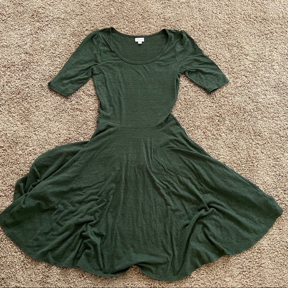 Lula roe Nicole size medium